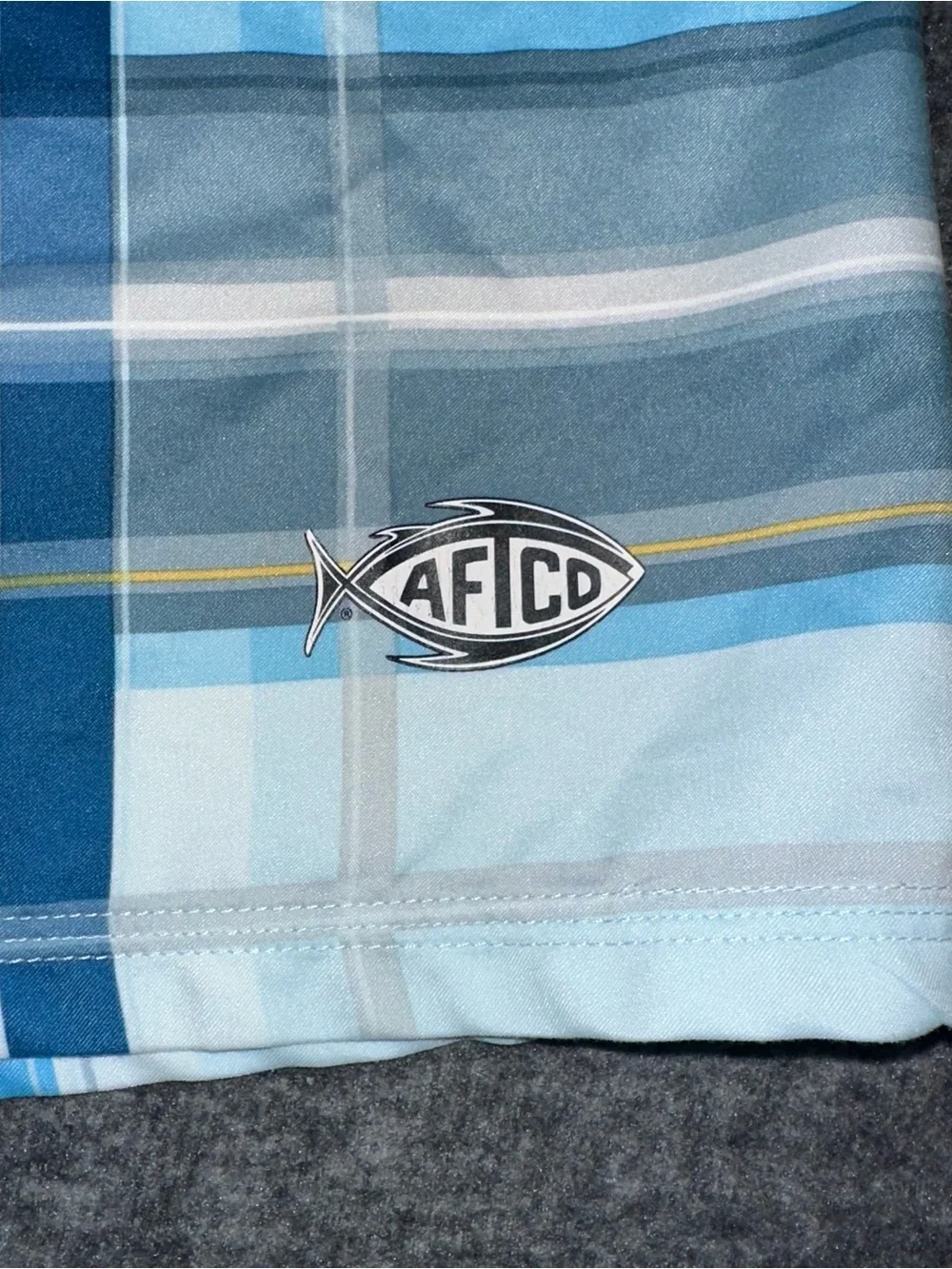 AFTCO Blutwater Board Shorts Mens 34 Blue Plaid Fishing Swim Trunks Polyester
